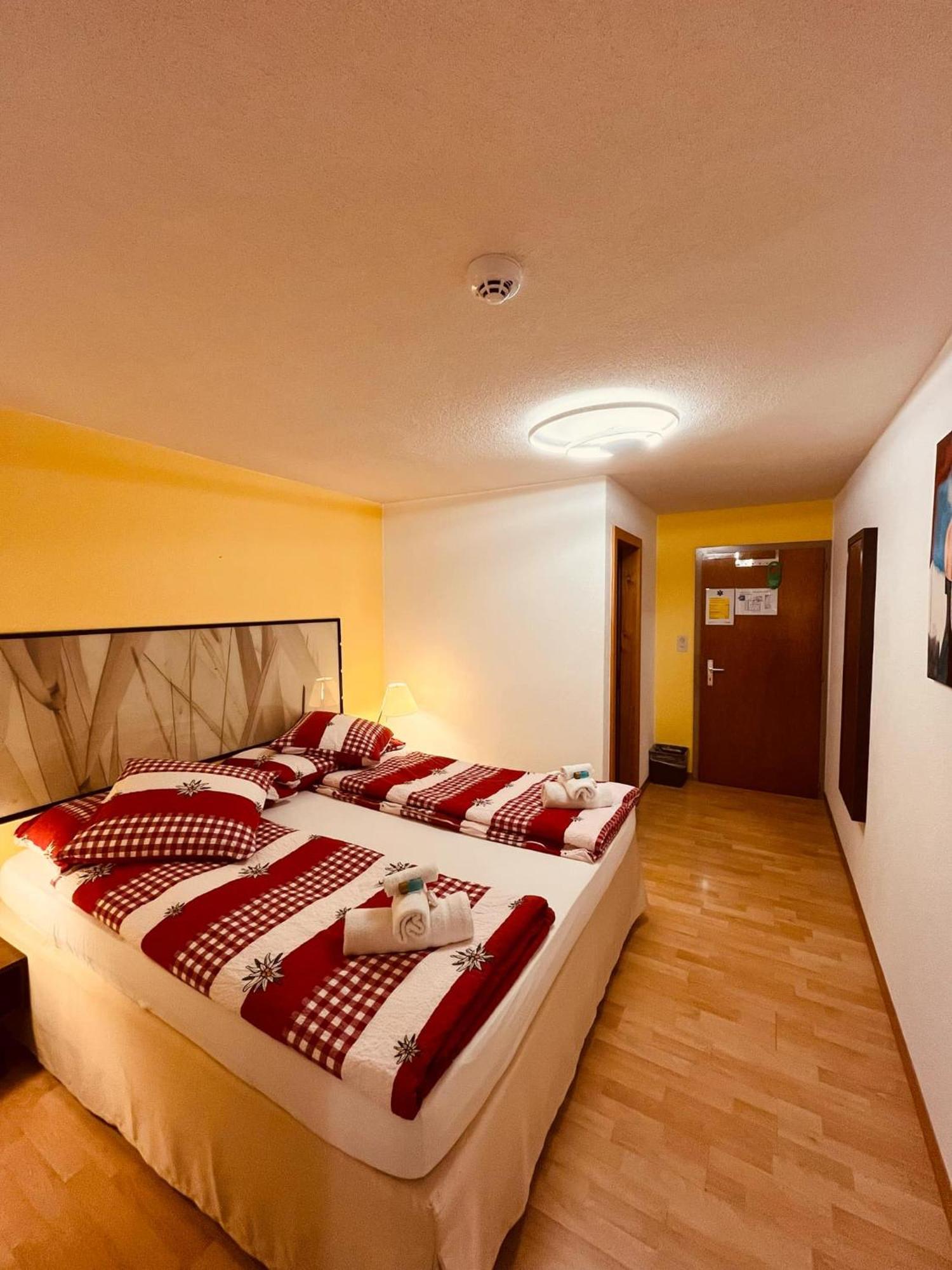 Hotel Rhoneblick Guttet-Feschel Экстерьер фото